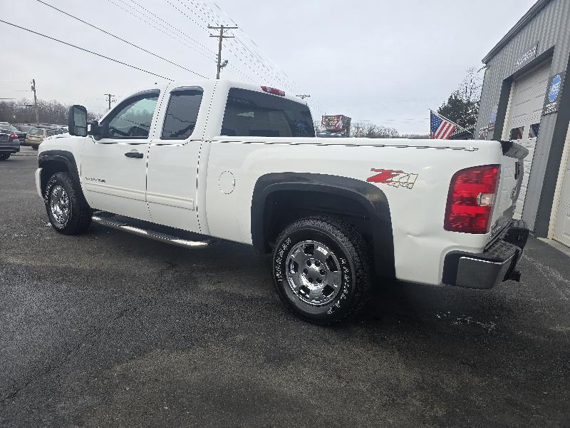 Chevrolet Silverado 1500 LT Ext. Cab 4WD 2011