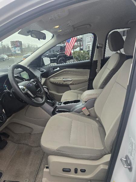 Ford Escape SE FWD 2015