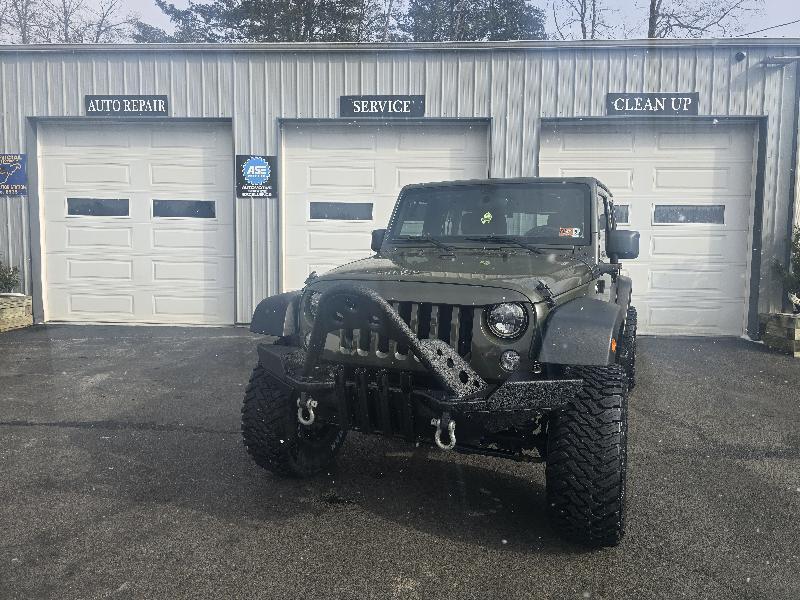 Jeep Wrangler Unlimited Sport 4WD 2015