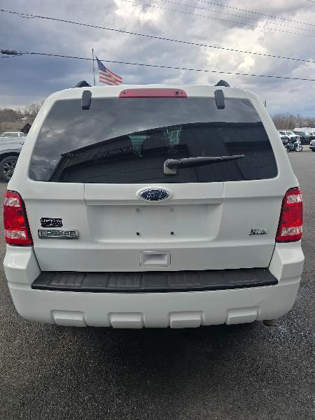 Ford Escape XLT 4WD 2010