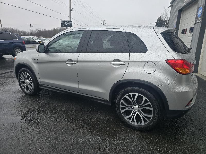 Mitsubishi Outlander Sport 2.0 ES 4WD CVT 2019