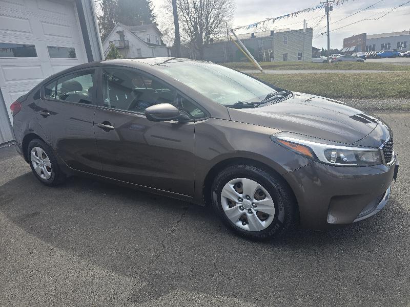 Kia Forte LX 6A 2017