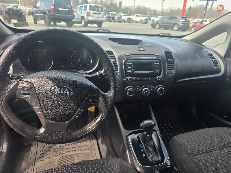Kia Forte LX 6A 2017
