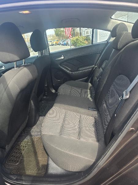 Kia Forte LX 6A 2017