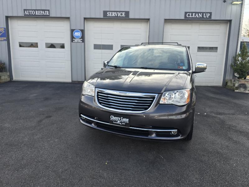 Chrysler Town & Country Touring-L 2015