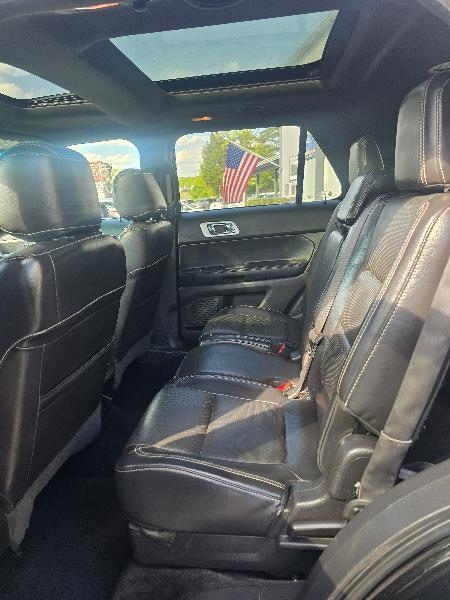 Ford Explorer Sport 4WD 2015