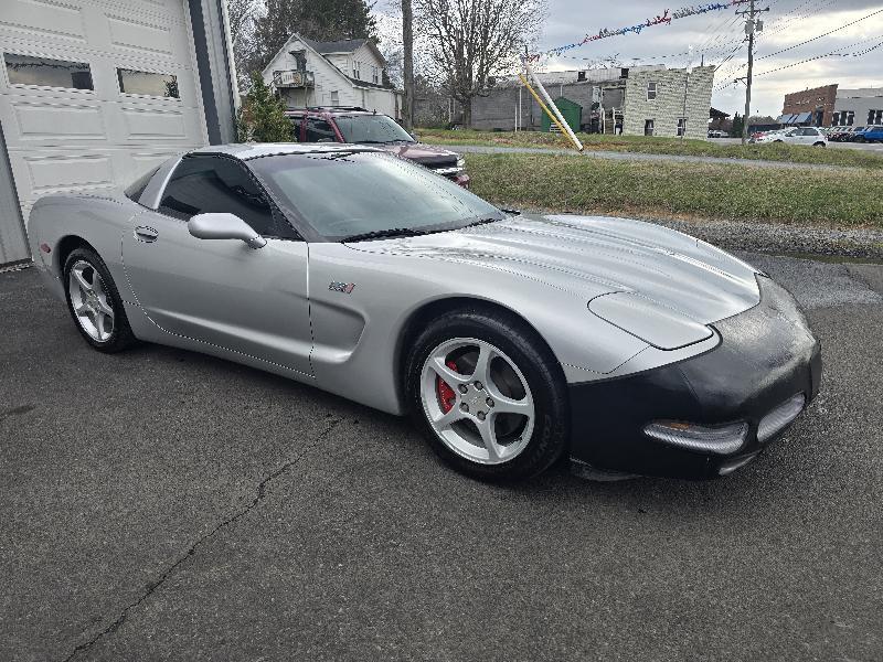 Chevrolet Corvette Coupe 2000