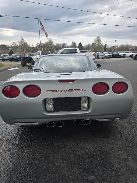 Chevrolet Corvette Coupe 2000