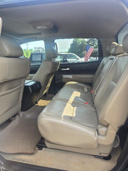 Toyota Tundra Limited CrewMax 5.7L 4WD 2008