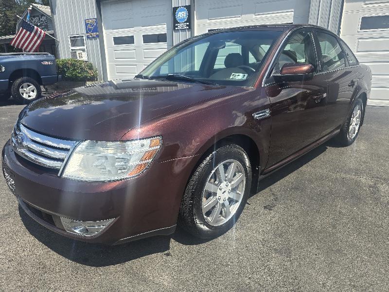 Ford Taurus SEL FWD 2009