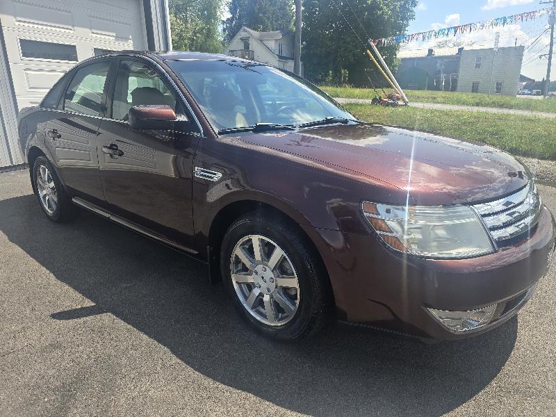 Ford Taurus SEL FWD 2009