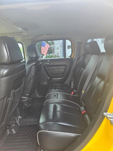 HUMMER H3 Sport Utility 2006