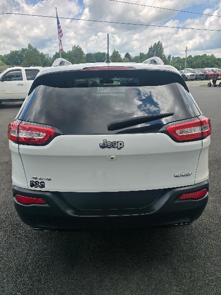 Jeep Cherokee Latitude 4WD 2016
