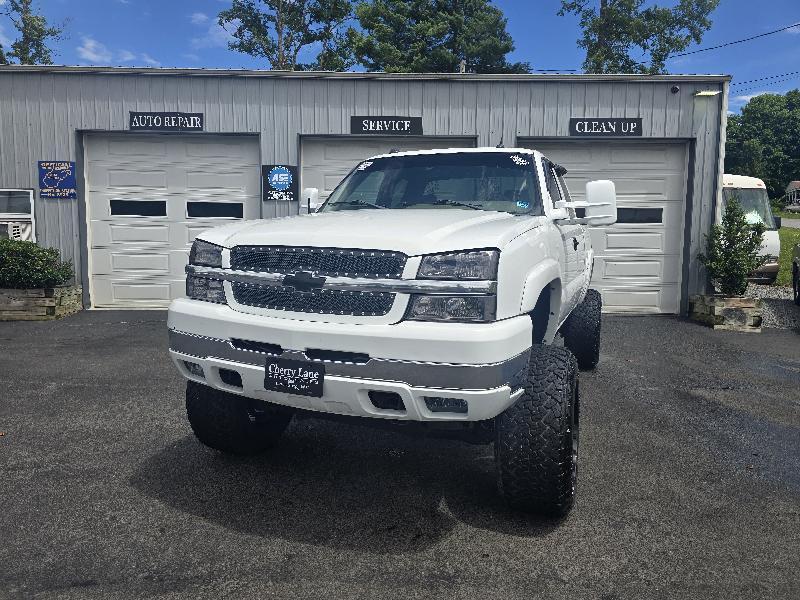 Chevrolet Silverado 2500HD LT Ext. Cab Long Bed 4WD 2004