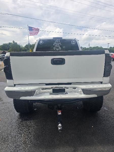 Chevrolet Silverado 2500HD LT Ext. Cab Long Bed 4WD 2004