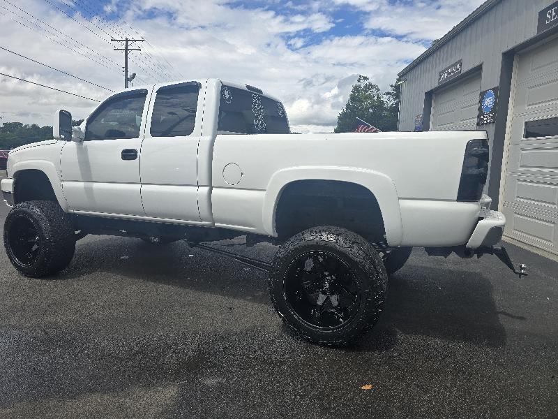Chevrolet Silverado 2500HD LT Ext. Cab Long Bed 4WD 2004