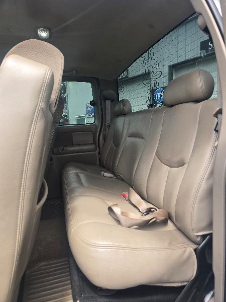 Chevrolet Silverado 2500HD LT Ext. Cab Long Bed 4WD 2004