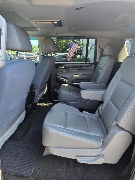 Chevrolet Suburban LT 4WD 2018
