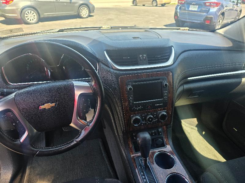 Chevrolet Traverse 2LT AWD 2013
