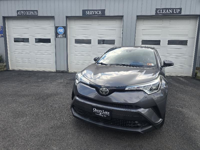 Toyota C-HR LE 2019
