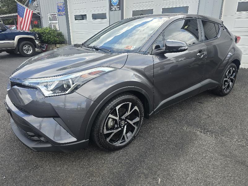 Toyota C-HR LE 2019
