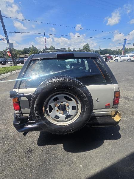 Isuzu Rodeo S 4WD 1997