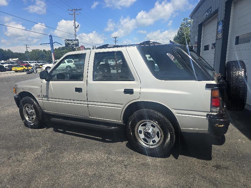 Isuzu Rodeo S 4WD 1997
