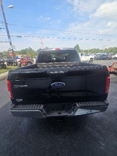 Ford F-150 XLT SuperCrew 5.5-ft. Bed 2WD 2015