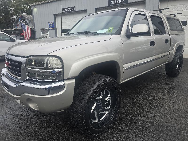 GMC Sierra 1500 SLE Crew Cab Short Bed 4WD 2005