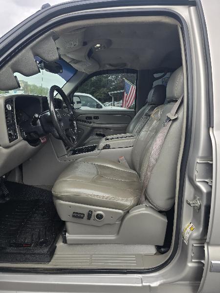 GMC Sierra 1500 SLE Crew Cab Short Bed 4WD 2005
