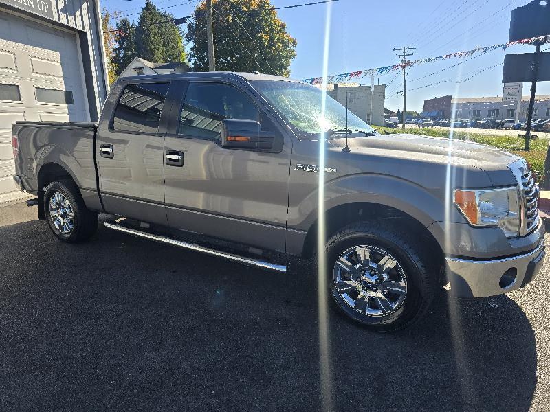 Ford F-150 2WD SuperCrew 139" XLT 2012