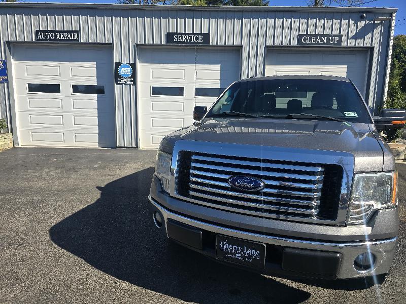 Ford F-150 2WD SuperCrew 139" XLT 2012