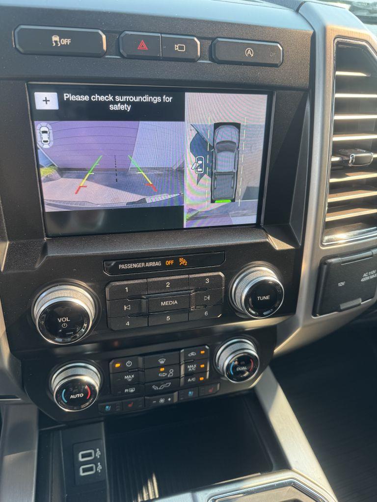 Ford F-150 4WD SuperCrew 145" Platinum 2019 Ford F-150 4WD SuperCrew 145" Platinum 2019