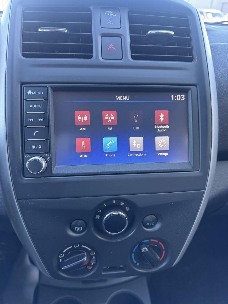 Nissan Versa 1.6 S 5M 2019