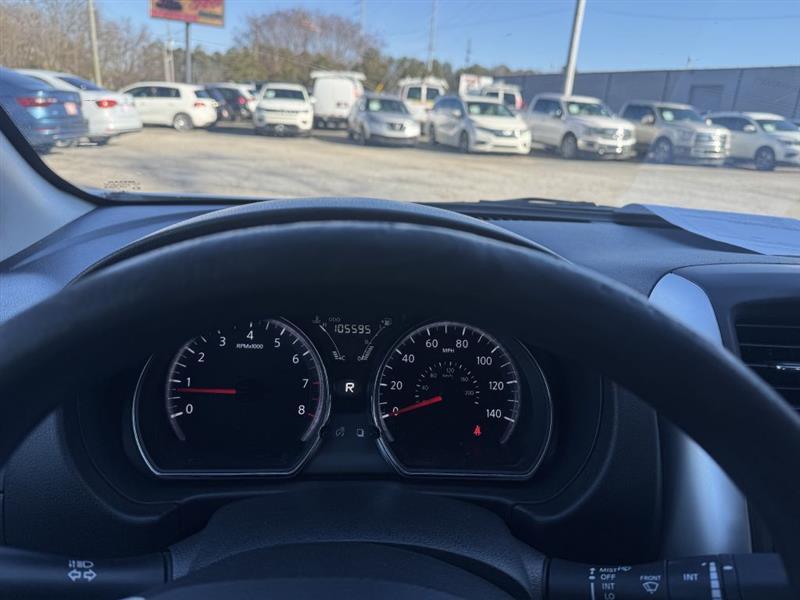 Nissan Versa 1.6 S 5M 2019