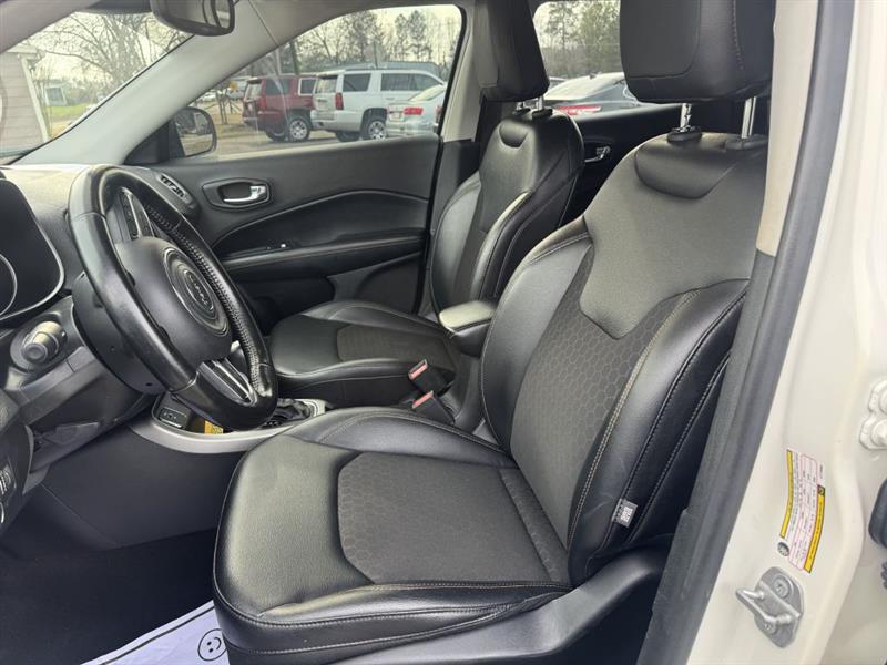 Jeep Compass Latitude FWD 2020