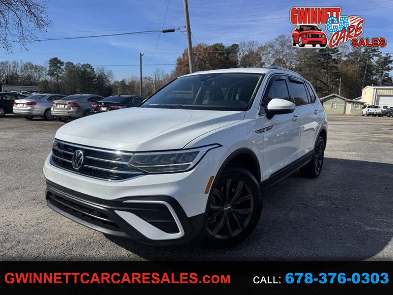 2022 Volkswagen Tiguan SE's photo