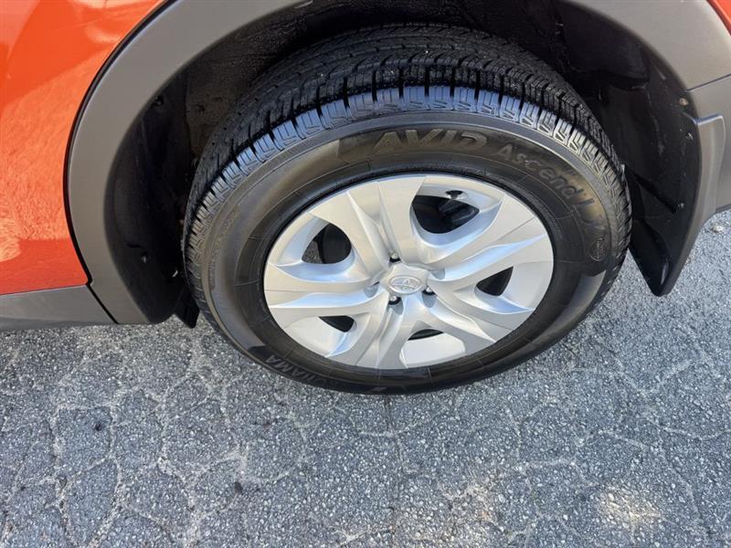 Toyota RAV4 LE AWD 2015