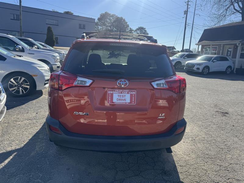 Toyota RAV4 LE AWD 2015