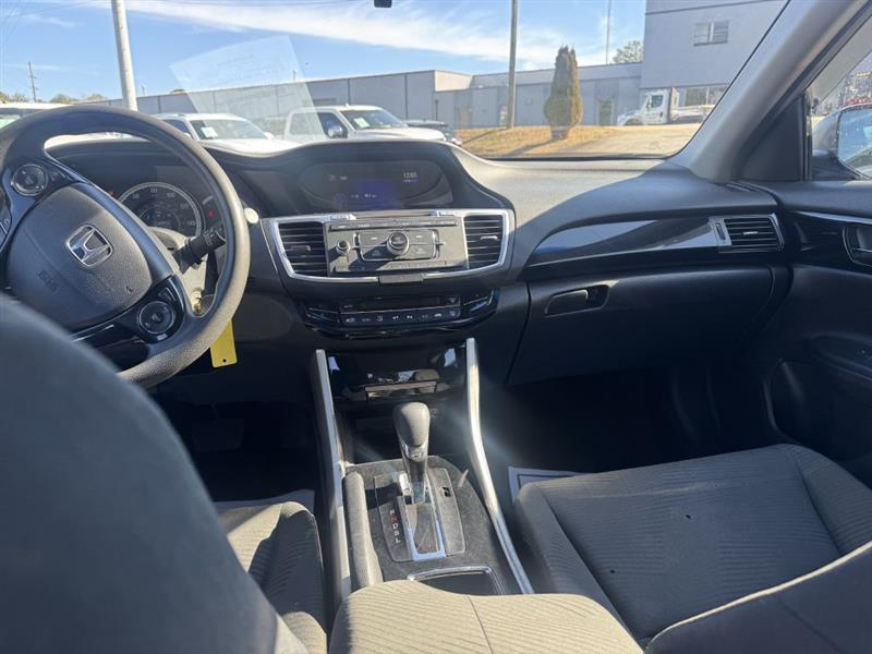 Honda Accord LX Sedan CVT 2017
