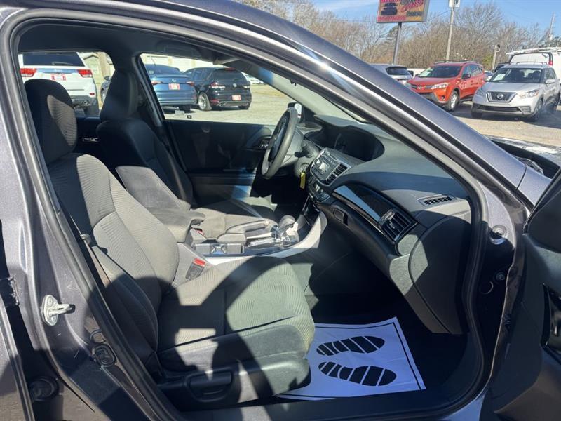 Honda Accord LX Sedan CVT 2017