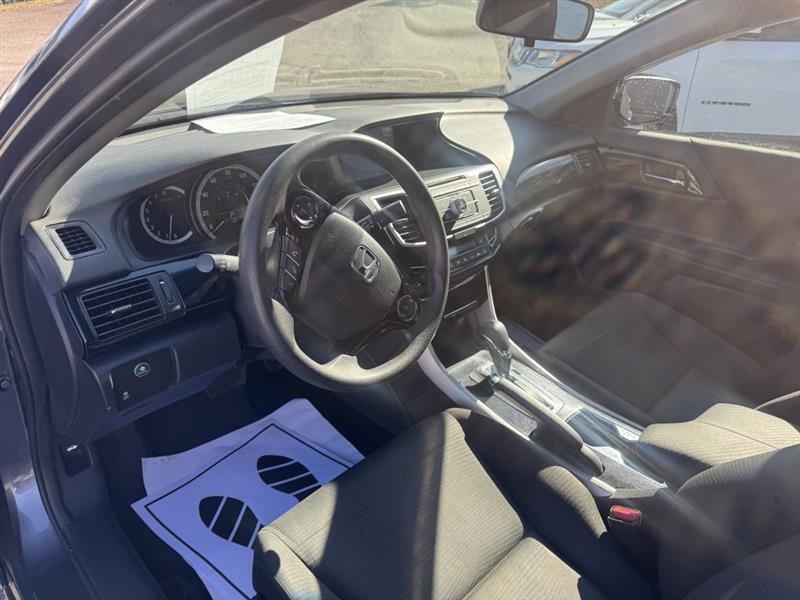 Honda Accord LX Sedan CVT 2017