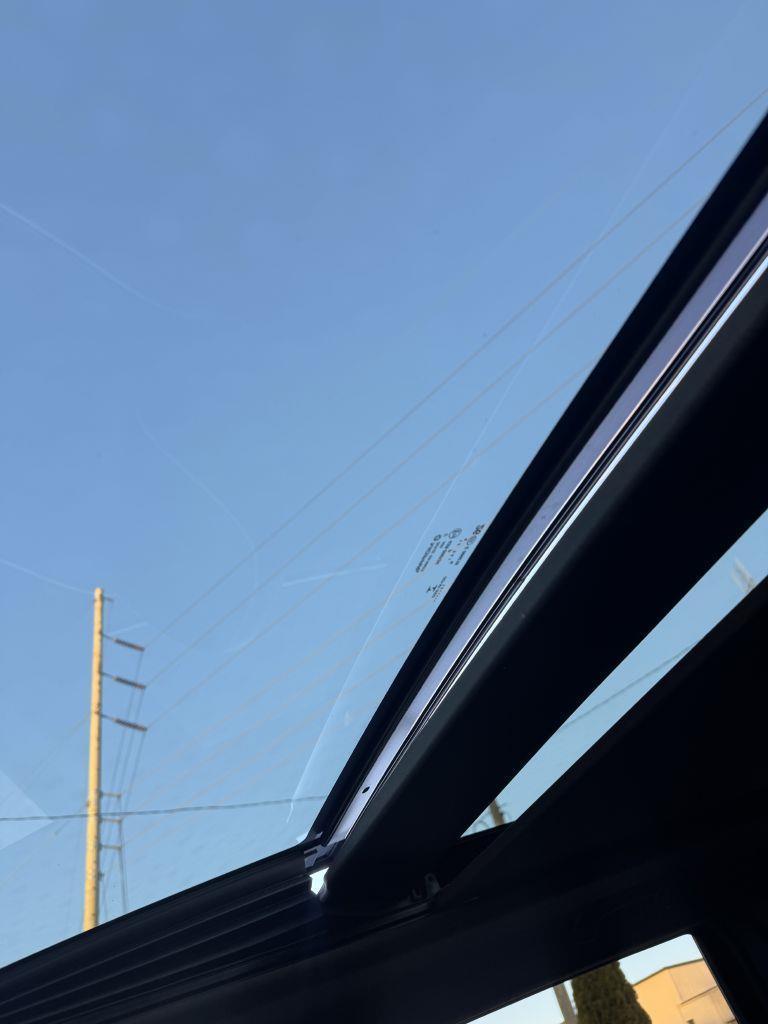 Jeep Grand Cherokee Overland 2WD 2014