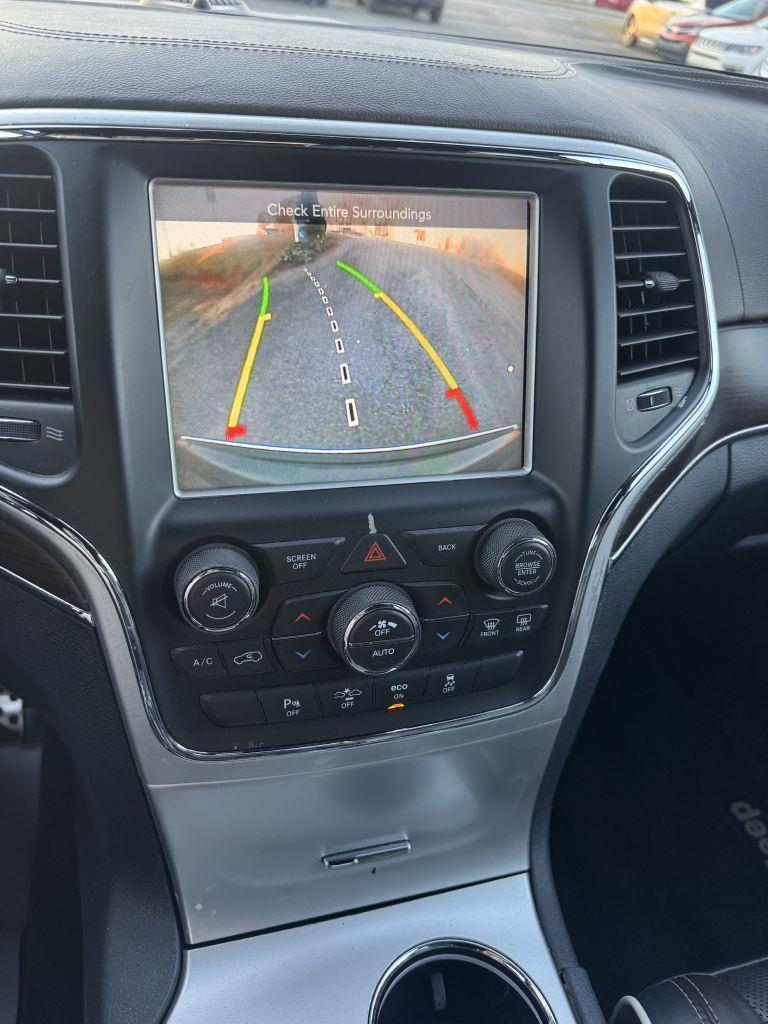 Jeep Grand Cherokee Overland 2WD 2014