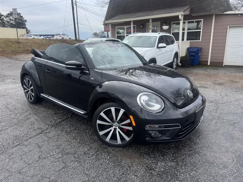 Volkswagen Beetle R-Line Convertible 2014