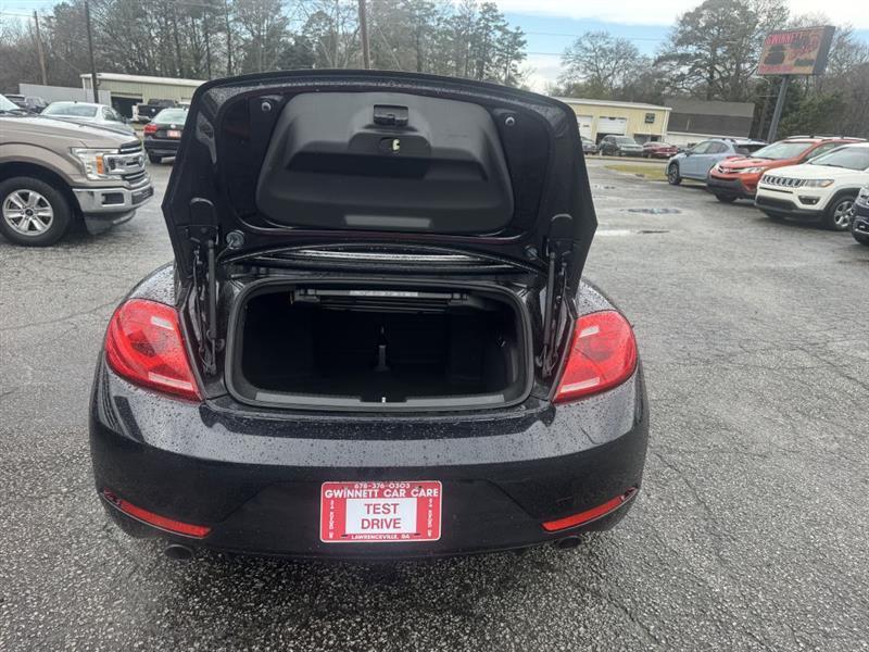 Volkswagen Beetle R-Line Convertible 2014