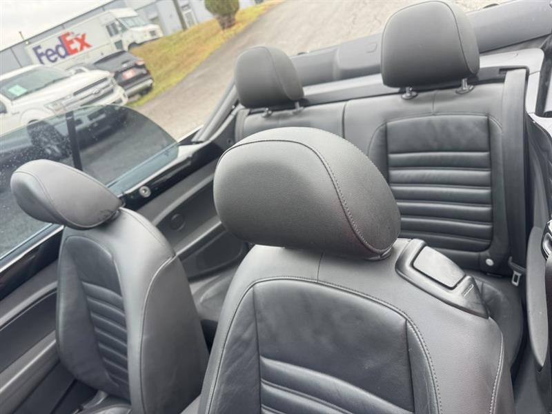 Volkswagen Beetle R-Line Convertible 2014