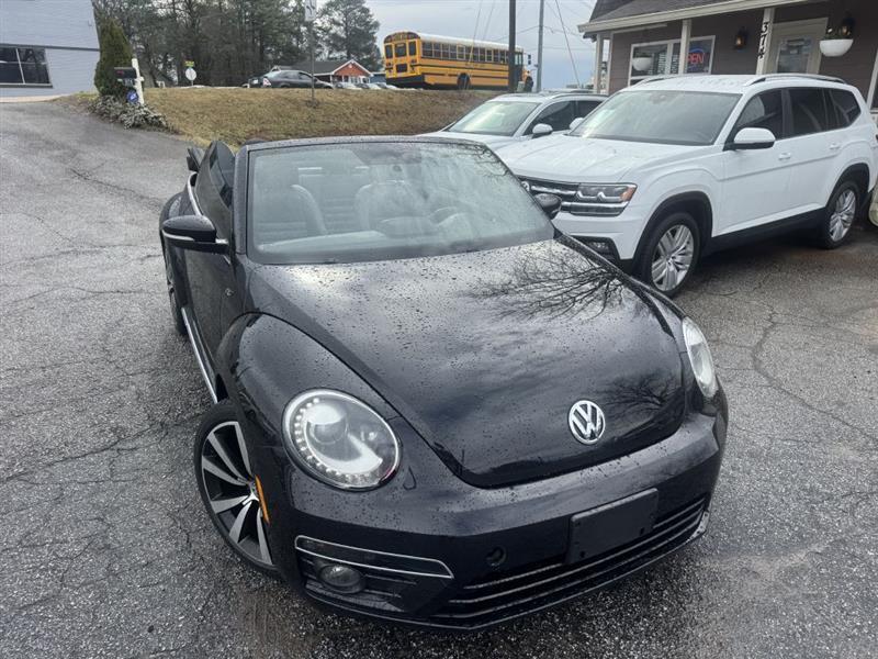 Volkswagen Beetle R-Line Convertible 2014