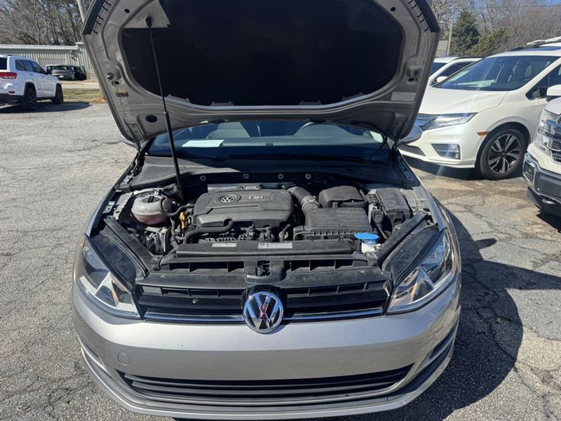 Volkswagen Golf TSI SE 6A 2016