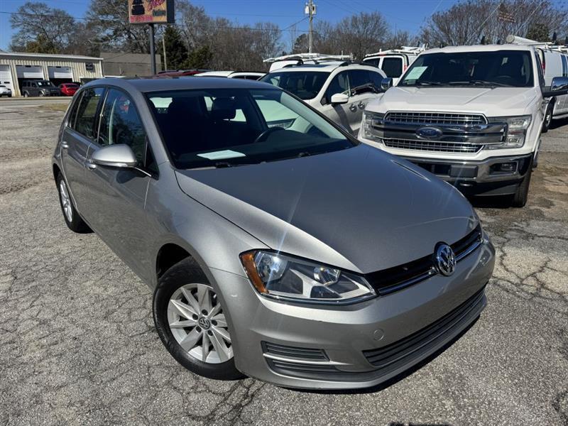 Volkswagen Golf TSI SE 6A 2016